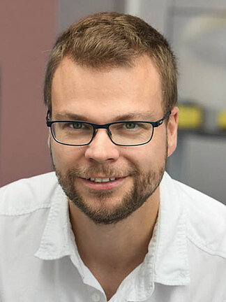 Dr. Andreas Popp