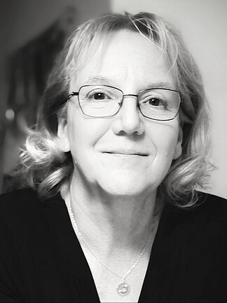 Dr. Maike Schröder Dr. Maike Schröder