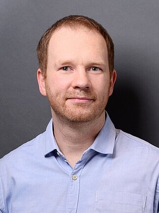 Dr. Carsten Hartmann